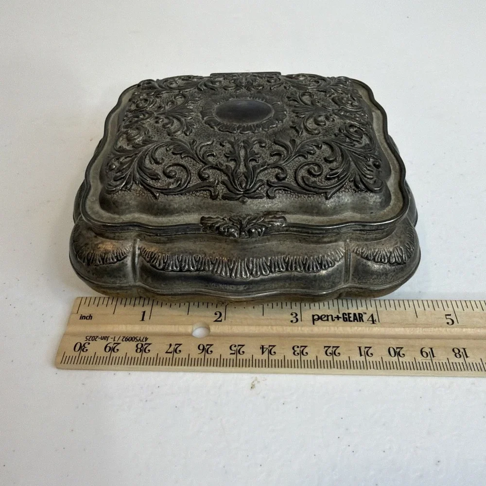 N/A beautiful silver